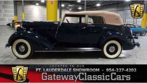 1936 Packard 120 --