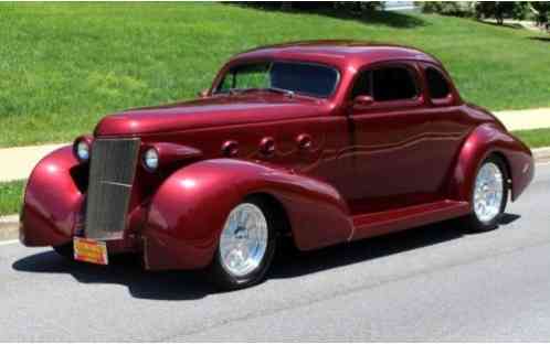 Buick Coupe Street Rod (1937)