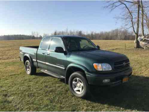 2001 Toyota Tundra Limited Extended Cab Pickup 4-Door