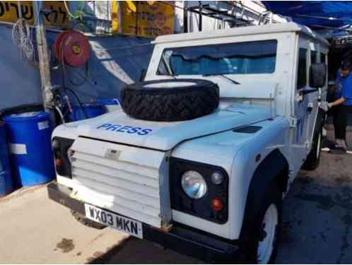 2003 Land Rover Defender