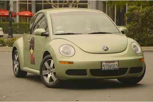 Volkswagen Beetle-New Standard (2006)