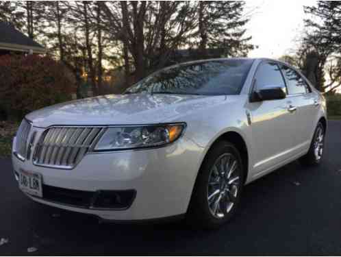 Lincoln MKZ/Zephyr Loaded (2010)