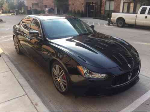 2014 Maserati Ghibli Sport, Executive, Leather, and Heating packages