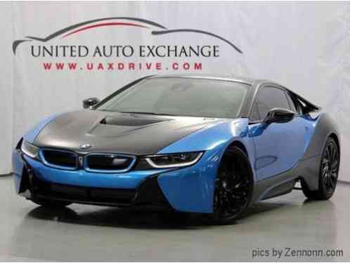 BMW i8 Coupe With Blue/Black Wrap (2015)