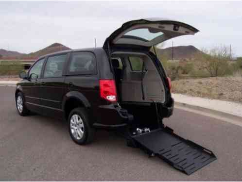 Dodge Grand Caravan SE Wheelchair (2015)