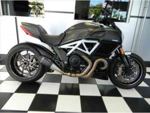 Ducati DIAVEL Other (2015)