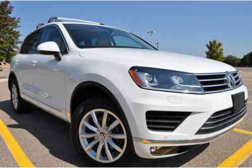 2016 Volkswagen Touareg AWD SPORT WITH TECHNOLOGY PACKAGE EDITION