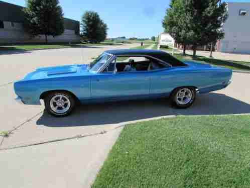 1969 Plymouth Road Runner Plymouth