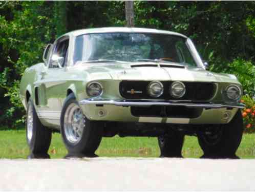 Shelby GT350 (1967)