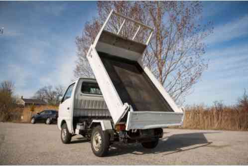 Suzuki: Carry Dump Bed