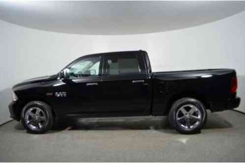 2014 Ram 1500 4WD Crew Cab 140. 5 Express