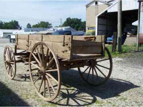 1852 Studebaker buck board waggon