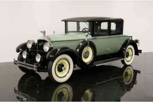 1927 Packard 533 4 Passenger Coupe