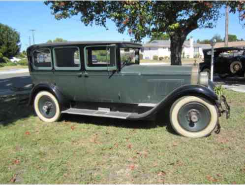 1928 Packard 4 Door Sedan