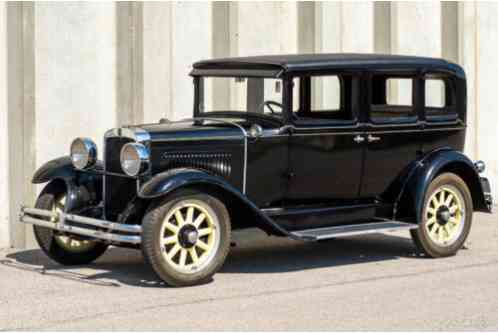 1929 Other Makes 420 Standard Standard Six Landau Sedan