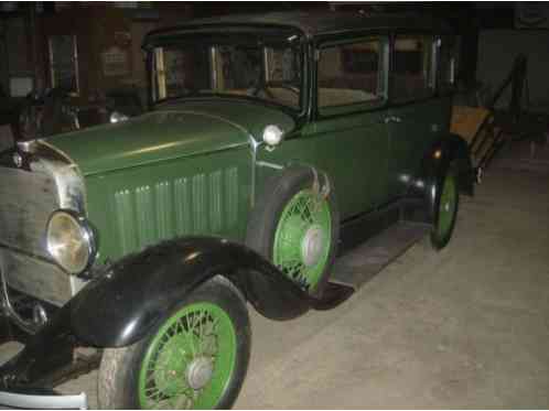 1930 Studebaker sadan