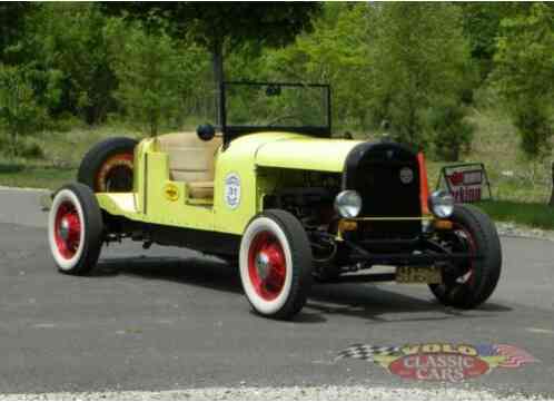 Plymouth Flever Racer Boatail (1932)