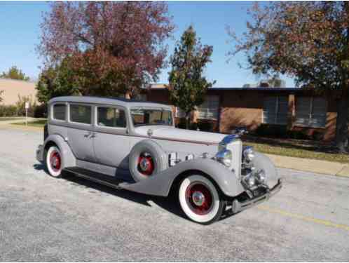 Packard Super 8 (1934)