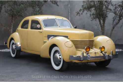 1936 Cord 810 Westchester Sedan