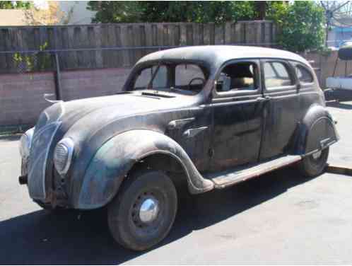 DeSoto Airflow Sedan (1936)