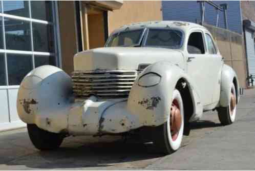 1937 Cord 812SC SEDAN BEVERLY BUSSLE BACK