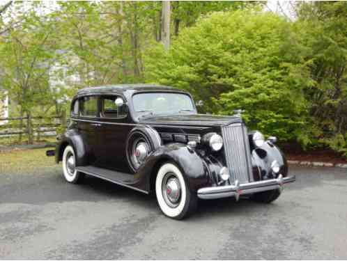 Packard 120 (1937)