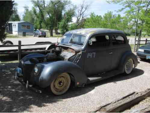 Ford SEDAN STOCK (1938)