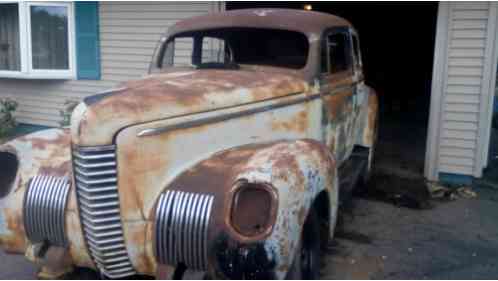 1939 Nash 3910 two door sedan