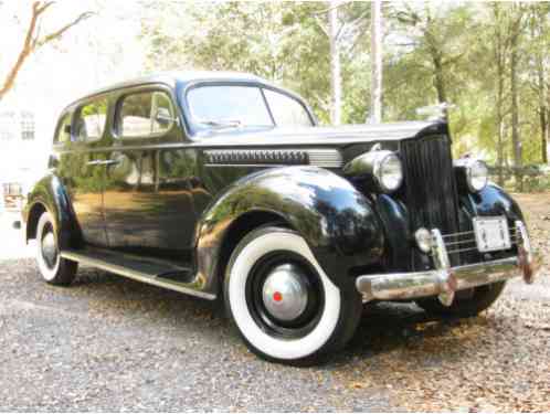 Packard 4 door (1939)