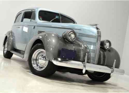 1939 Pontiac Sedan Deluxe