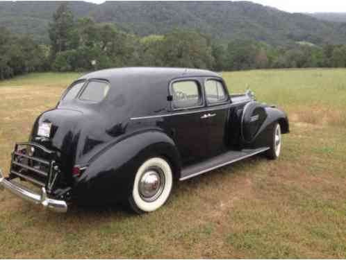 Packard club sedan 180 super 8 (1940)
