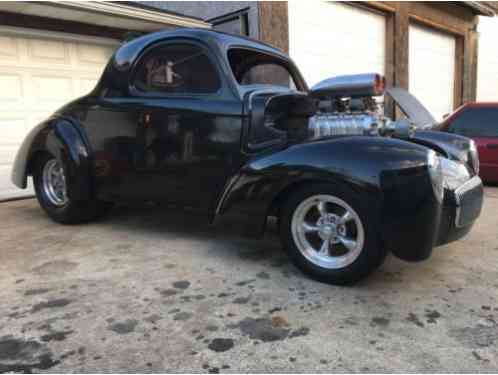 Willys Coupe Custom (1941)