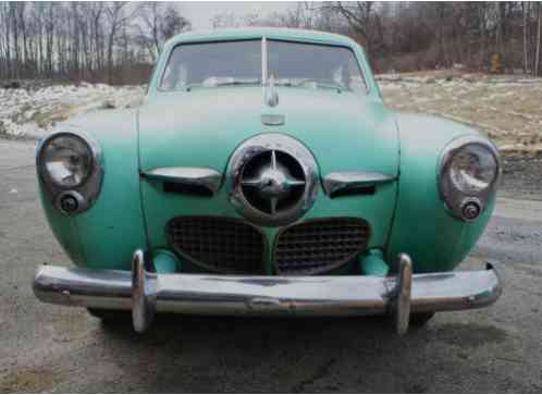 Studebaker Champion BULLET NOSE 2DR (1950)