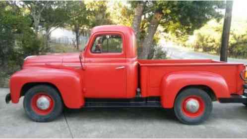 International Harvester l-110 truck (1952)