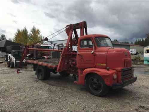 International Harvester L160 COE (1952)