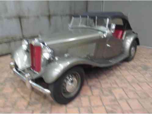 1953 MG TD ROADSTER --