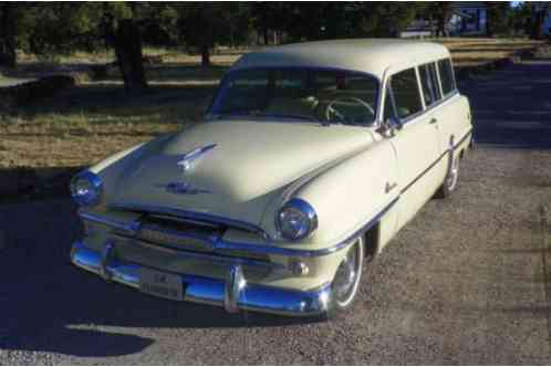 Plymouth Belvedere Station Wagon (1954)