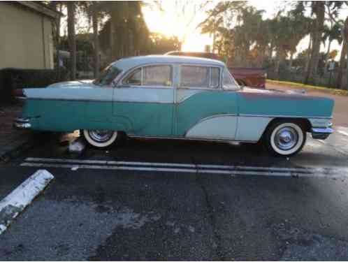 Packard Clipper Custom (1955)