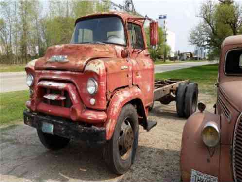 GMC COE -- (1956)