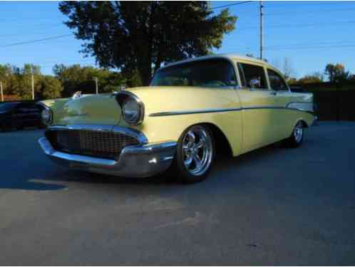 1957 Chevrolet Bel Air/150/210