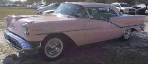 Oldsmobile Ninety-Eight coupe (1957)