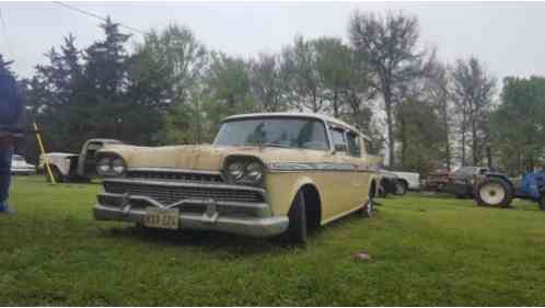 AMC Ambassador Custom (1958)