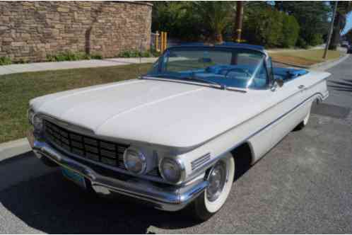 1960 Oldsmobile Other Blue & White Tri-Tone