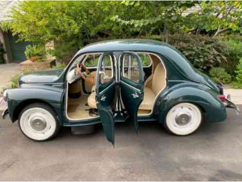 1960 Renault 4CV