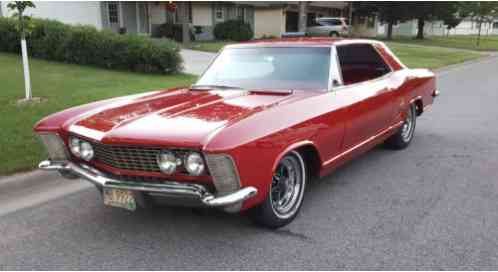 Buick Riviera Base Hardtop 2-Door (1963)