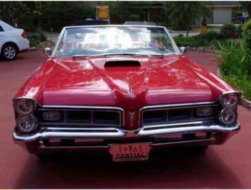 Pontiac Bonneville (1965)