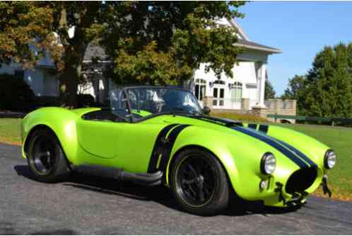 Shelby Cobra 427 2 door roadster (1965)