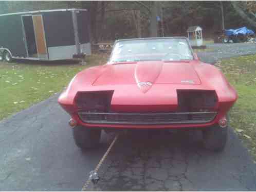 Chevrolet Corvette Convertible (1966)