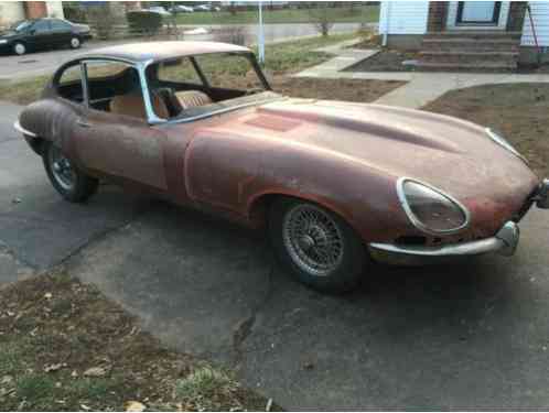 Jaguar E-Type (1966)