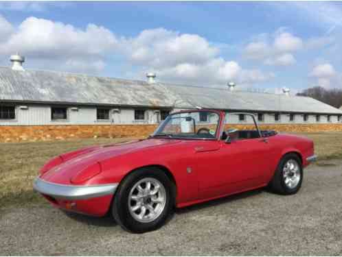 Lotus Elan 2 door convertible (1966)